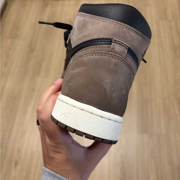 Jordan retro 1 high palomino - Picture 3 of 9